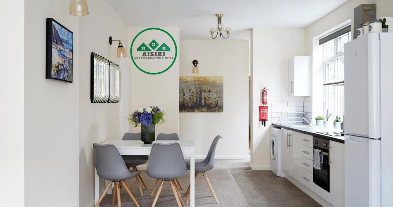 Aisiki Living At Alexandra Road, 2 Bedrooms & 2 Bathrooms With King Or Twin Beds And With Free Wi-Fi & Parking Watford  Zewnętrze zdjęcie