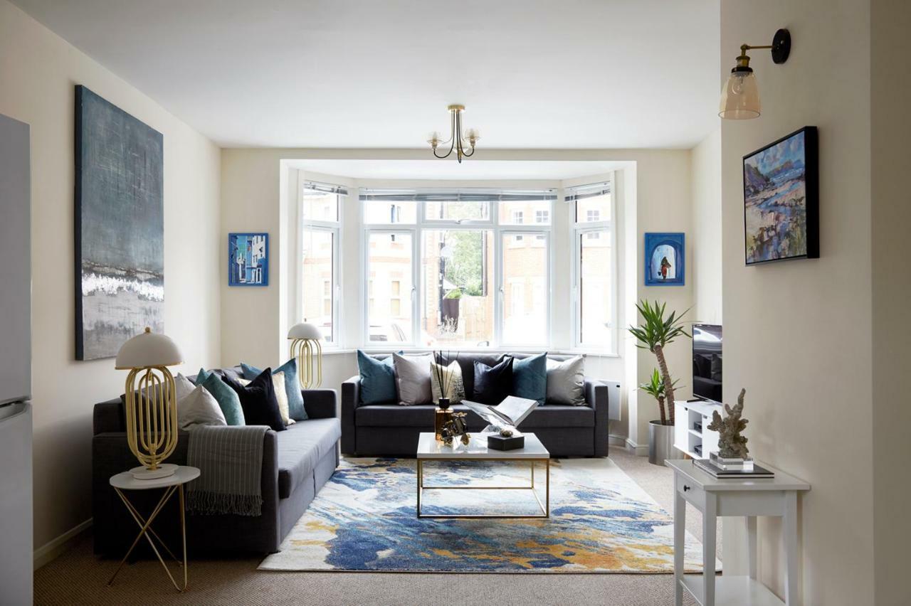 Aisiki Living At Alexandra Road, 2 Bedrooms & 2 Bathrooms With King Or Twin Beds And With Free Wi-Fi & Parking Watford  Zewnętrze zdjęcie